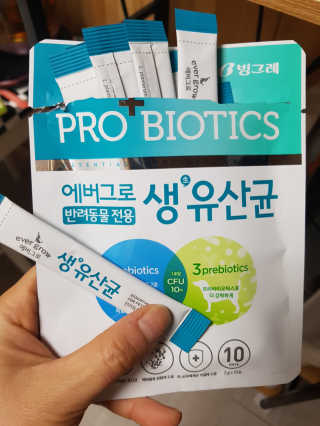[빙그레] 에버그로 생유산균 1봉（10포입）+펫밀크2팩 — 5점을 준 리뷰어가 2019년 5월 올린 사용 사진