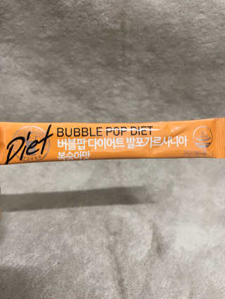 비타민하우스 버블팝 다이어트 발포가르시니아 청포도/복숭아 — 4.33점을 준 리뷰어가 2017년 5월 올린 사용 사진