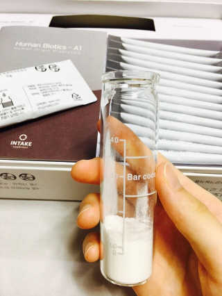 인테이크 휴먼바이오틱스_A1 (30일분) — 4.5점을 준 리뷰어가 2017년 3월 올린 사용 사진