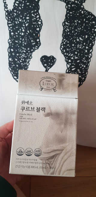 [하우투잇] 뤼에르 쿠르브 블랙 10ml x 30포 총 300ml — 5점을 준 리뷰어가 2020년 2월 올린 사용 사진