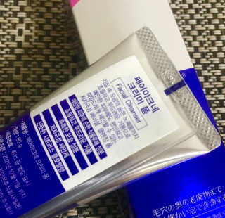 페어아크네 크리미폼 페어아크네 크리미 폼 — 4.5점을 준 리뷰어가 2019년 9월 올린 사용 사진