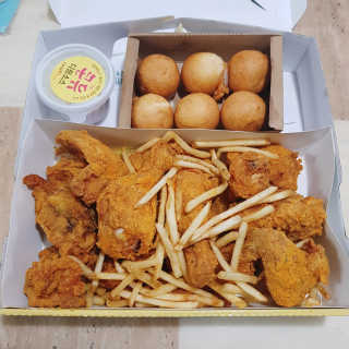 목우촌 또래오래 또래오래  콘듀치킨 — 5점을 준 리뷰어가 2019년 4월 올린 사용 사진
