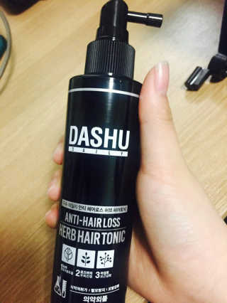 다슈코리아 다슈 안티 헤어로스 허브 헤어토닉 — 4.5점을 준 리뷰어가 2017년 3월 올린 사용 사진