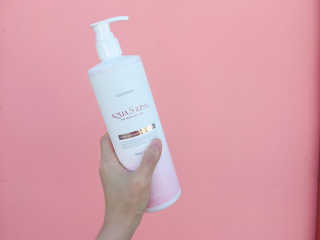 아쿠아큐링 아쿠아S링 퓨어리프레싱 헤어케어 500ml — 5점을 준 리뷰어가 2018년 8월 올린 사용 사진
