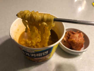 오뚜기카레면 2차 모집 — 4점을 준 리뷰어가 2019년 2월 올린 사용 사진