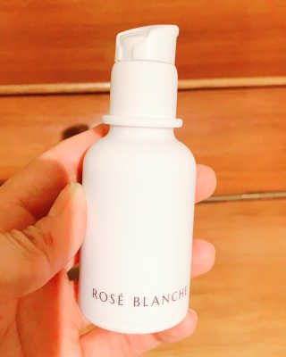 ROSE BLANCHE 로제블랑쉐 인텐시브 수딩 세럼 — 4점을 준 리뷰어가 2019년 7월 올린 사용 사진