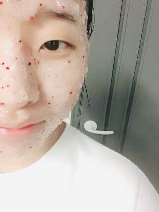 23years old 아쿠아밥 모델링 마스크 — 5점을 준 리뷰어가 2017년 6월 올린 사용 사진