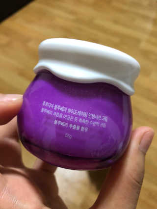 [후르디아] 72시간 블루베리 속살 수분크림 — 5점을 준 리뷰어가 2019년 9월 올린 사용 사진
