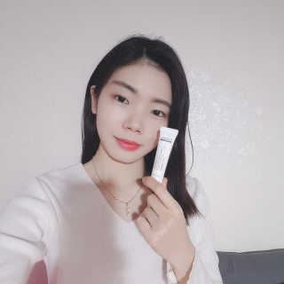 셀라피 에이리페어플러스크림 — 4.33점을 준 리뷰어가 2018년 4월 올린 사용 사진