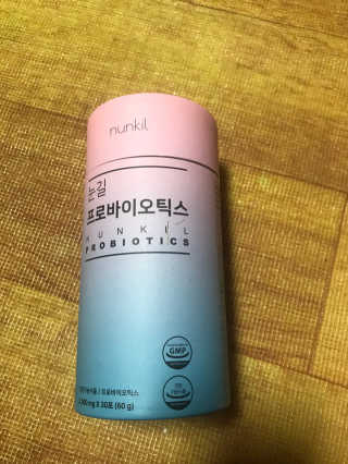 눈길 프로바이오틱스 눈길 콜라겐 프로바이오틱스 — 4점을 준 리뷰어가 2019년 11월 올린 사용 사진
