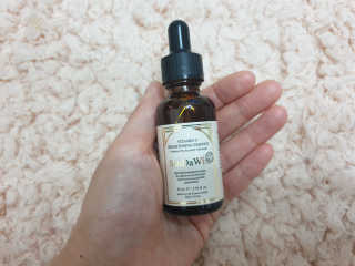 [스킨큐어] 산다화 비타민C 화이트닝 에센스 30ml — 5점을 준 리뷰어가 2019년 7월 올린 사용 사진
