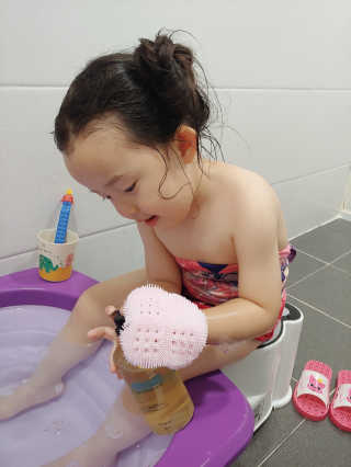 꿈비 오가닉 그라운드 탑투토 워시 300ML — 5점을 준 리뷰어가 2019년 7월 올린 사용 사진