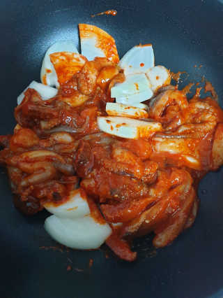 맵꾸미 쭈꾸미볶음 450g — 2점을 준 리뷰어가 2019년 9월 올린 사용 사진