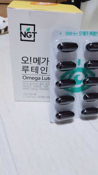 네츄럴굿띵스 오!메가루테인 60일분 — 5점을 준 리뷰어가 2017년 11월 올린 사용 사진