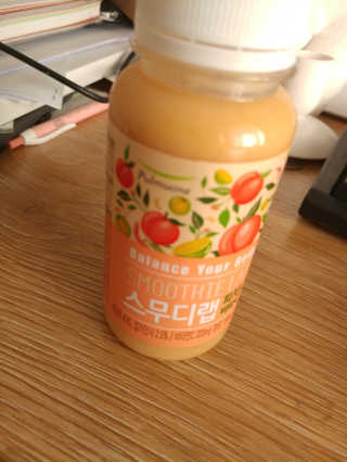 풀무원 스무디랩 피치&비타 — 5점을 준 리뷰어가 2017년 11월 올린 사용 사진