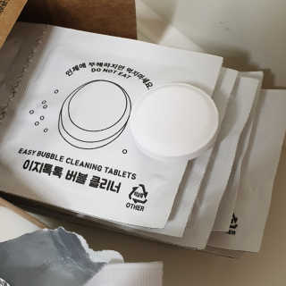 [에코앤드]이지톡톡 버블클리너 1종세척제 — 4점을 준 리뷰어가 2019년 6월 올린 사용 사진