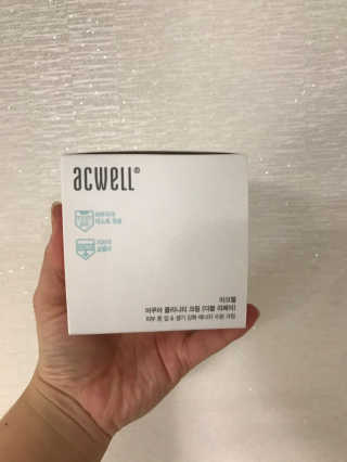 아크웰 아쿠아 클리니티 수분크림 — 4.5점을 준 리뷰어가 2018년 10월 올린 사용 사진