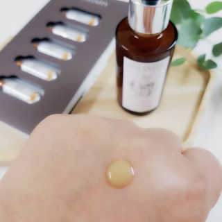보타니티 [홍]조[진]정[결]케어 플라본 세럼 — 5점을 준 리뷰어가 2018년 5월 올린 사용 사진
