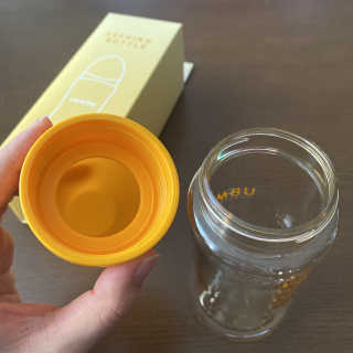 유비맘 PPSU 젖병 노꼭지_260ml_컬러 랜덤 발송 — 4점을 준 리뷰어가 2020년 2월 올린 사용 사진