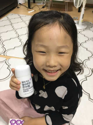 네츄럴굿띵스 퓨어 키즈 멀티비타민 앤 미네랄 30일분 — 5점을 준 리뷰어가 2018년 9월 올린 사용 사진
