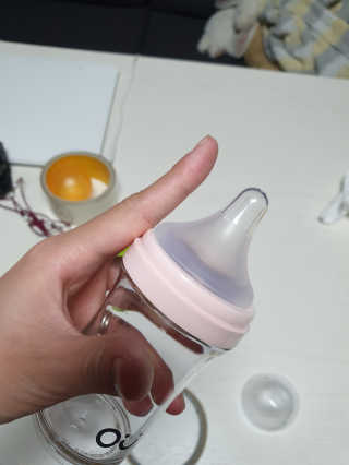 엄마의 바램을 담은 프리미엄 감성젖병 오유위시 90ml — 5점을 준 리뷰어가 2020년 3월 올린 사용 사진