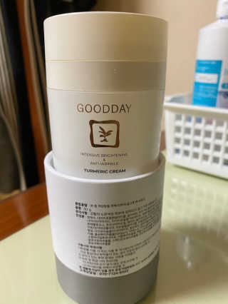 GoodDay Skincare GoodDay 강황크림 50g — 5점을 준 리뷰어가 2020년 1월 올린 사용 사진