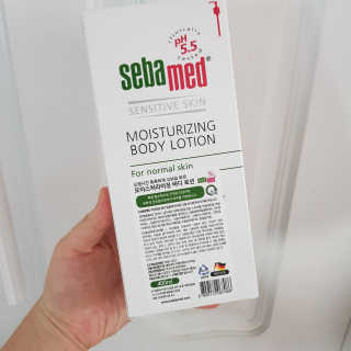 세바메드 모이스처라이징 바디로션 400ml — 4점을 준 리뷰어가 2019년 8월 올린 사용 사진
