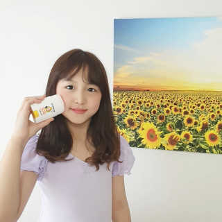 아토팜 야외놀이 선스틱 SPF50+ PA++++ — 5점을 준 리뷰어가 2020년 3월 올린 사용 사진