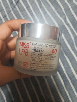 (주)에네스티 미스랩 갈락토미세스 인텐시브 크림 — 4점을 준 리뷰어가 2019년 10월 올린 사용 사진