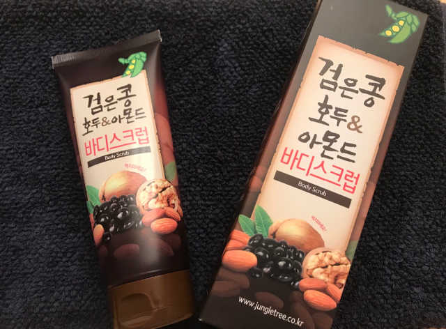 검은콩 호두 아몬드 바디스크럽 리뷰 사진
