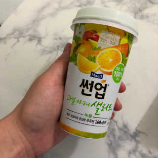 과일야채샐러드 썬업 과일야채 샐러드 3종 — 5점을 준 리뷰어가 2018년 8월 올린 사용 사진