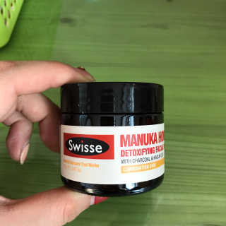 SWISSE 스위스 마누카 허니 디톡시파잉 페이셜 마스크 — 2점을 준 리뷰어가 2020년 1월 올린 사용 사진