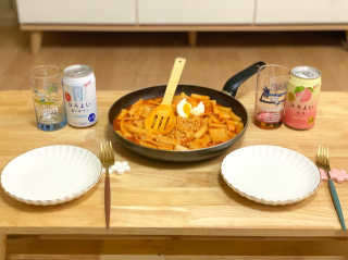 홍대미미네국물떡볶이 [홍대미미네]오리지널 국물 떡볶이4팩 + 라면사리 — 5점을 준 리뷰어가 2019년 4월 올린 사용 사진
