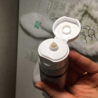 포레스트힐 그린 밸런스 클렌져 100ml + 토끼 헤어밴드 — 4점을 준 리뷰어가 2020년 2월 올린 사용 사진