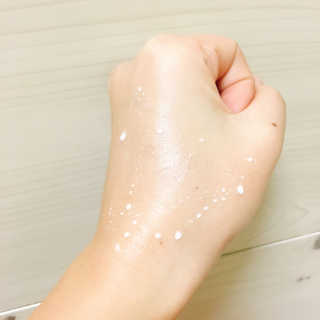 딜라잇18 리포아란크림 — 2.5점을 준 리뷰어가 2017년 1월 올린 사용 사진