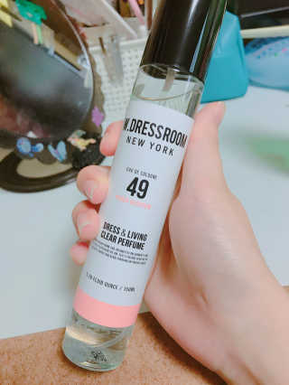 더블유드레스룸 드레스퍼퓸 150ml — 4.67점을 준 리뷰어가 2018년 5월 올린 사용 사진