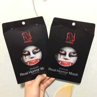 하이힐 리얼 호러마스크팩, HiHEEL REAL HORROR MASKPACK 하이힐 리얼 호러마스크팩-드라큐라 — 4점을 준 리뷰어가 2016년 12월 올린 사용 사진