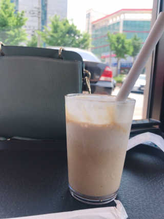 0.8L 공팔데이 0원하라 [퀴즈 이벤트] — 5점을 준 리뷰어가 2019년 5월 올린 사용 사진