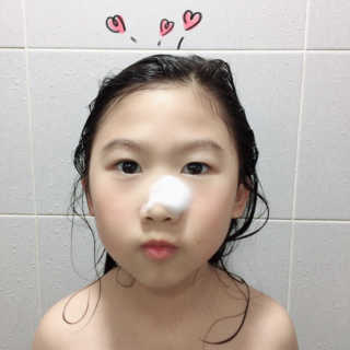 솔테라피 솔티 크리미 클렌징폼 300ml — 4.5점을 준 리뷰어가 2019년 5월 올린 사용 사진