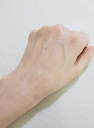 스카이밀크 SKYMILK 당나귀밀크 크림 — 4점을 준 리뷰어가 2019년 12월 올린 사용 사진
