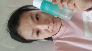 오지아이 워터 밤 모이스처 스킨 에센스 180ml — 5점을 준 리뷰어가 2019년 12월 올린 사용 사진