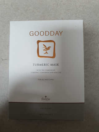 GoodDay Skincare GoodDay 강황 마스크 — 5점을 준 리뷰어가 2020년 2월 올린 사용 사진