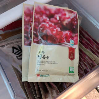 [하이헬스] 정말 진하고 맛있는 유기농 석류즙 30포 — 4.5점을 준 리뷰어가 2019년 11월 올린 사용 사진