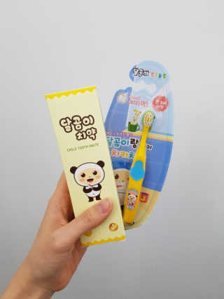 달곰이 어린이 치약+어린이 칫솔 SET — 5점을 준 리뷰어가 2018년 2월 올린 사용 사진