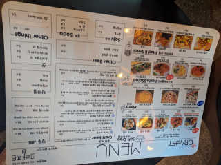 [크랩프트 신도림본점] 쉬림프 샐러드 피자 — 2.5점을 준 리뷰어가 2019년 7월 올린 사용 사진
