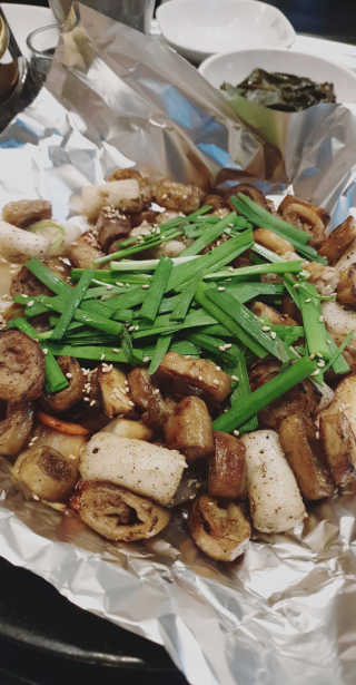 곱창을 요리하는 남자 [곱창을요리하는남자 상수] 곱창or막창 2인분+음료1병 — 5점을 준 리뷰어가 2018년 12월 올린 사용 사진
