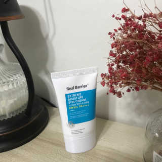 리얼베리어 익스트림 모이스처 선크림 SPF50+ PA++++ — 4점을 준 리뷰어가 2018년 4월 올린 사용 사진