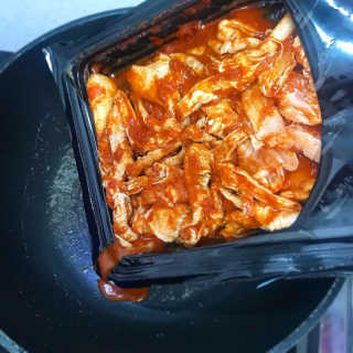 수월한 매운불닭발 350g — 5점을 준 리뷰어가 2019년 4월 올린 사용 사진