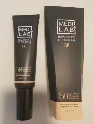 데이셀코스메틱 메디 랩 블랙로즈 블로썸 비비 50g — 5점을 준 리뷰어가 2017년 7월 올린 사용 사진