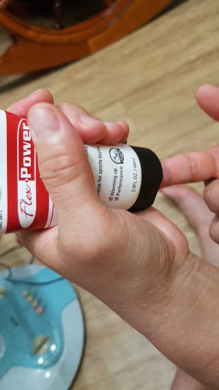 플렉스파워에이더블유에스 리커버리크림 30ml — 4.67점을 준 리뷰어가 2017년 9월 올린 사용 사진